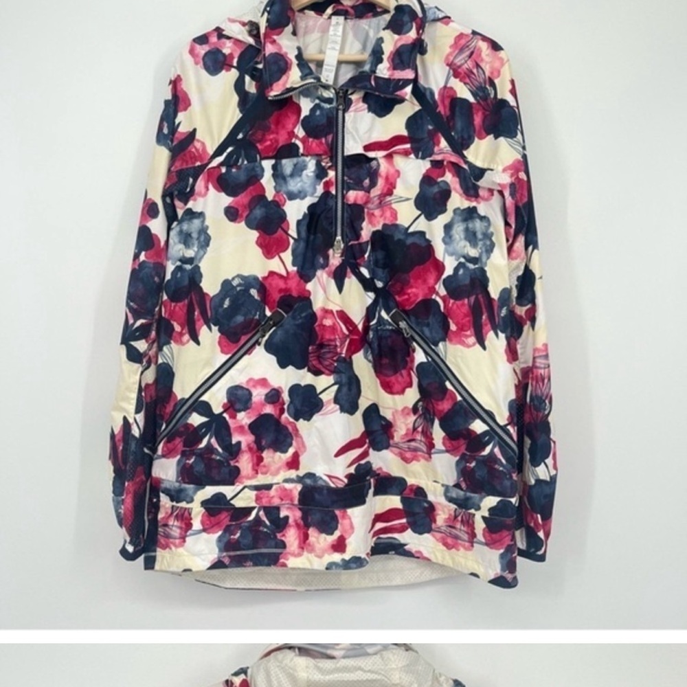 LULULEMON Miss Misty Pullover Jacket 
Floral  Hooded Windbreaker Size 8
